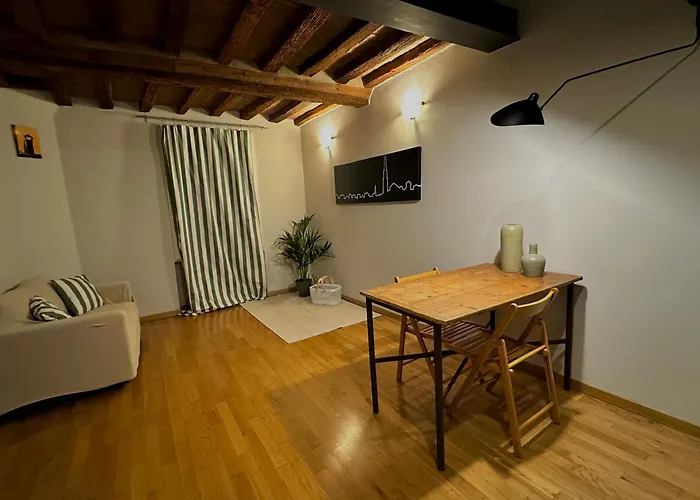 Maison Vert Appartamento In Centro Storico A Modena
