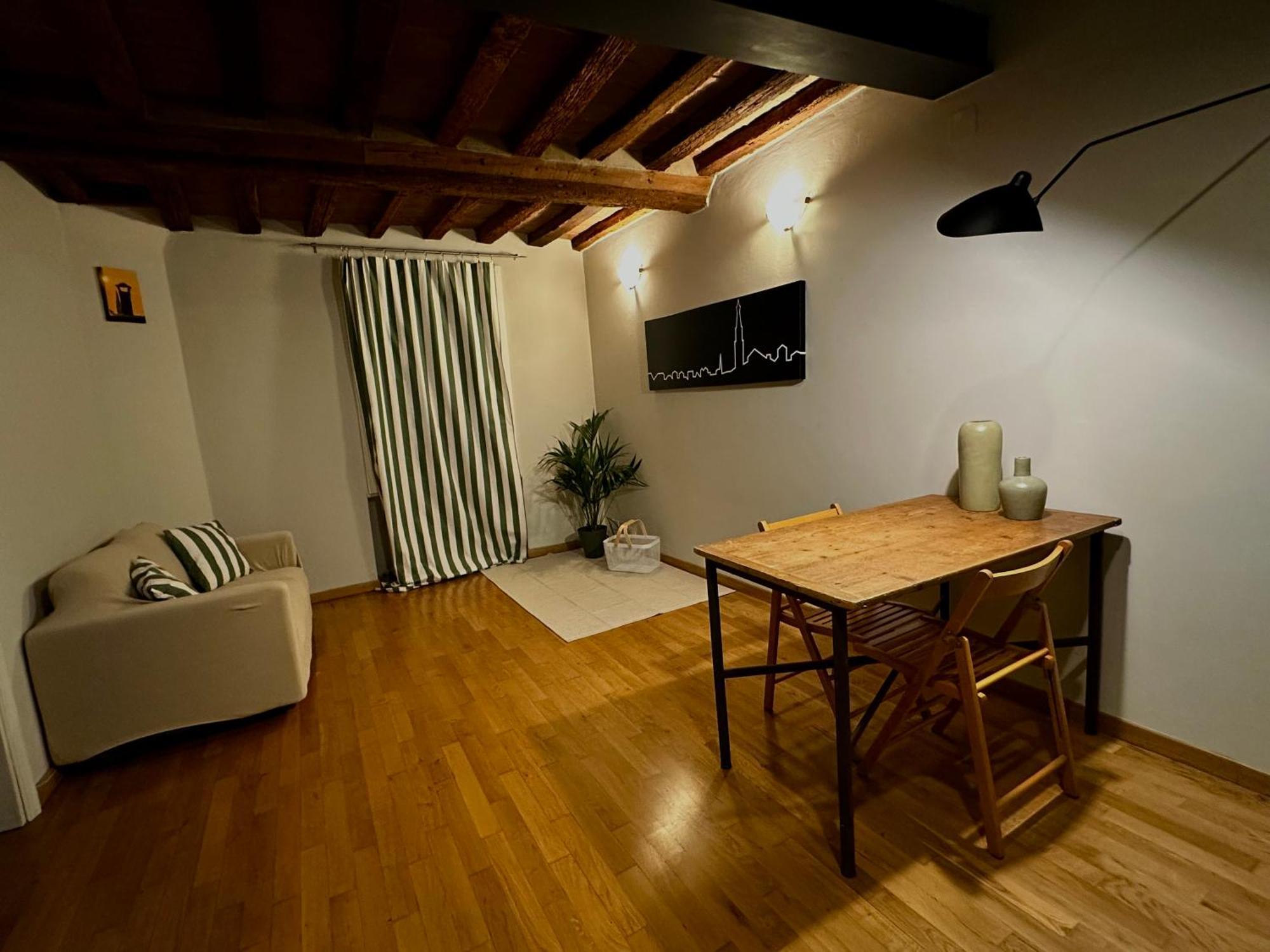 Maison In Centro Storico A Apartment Modena